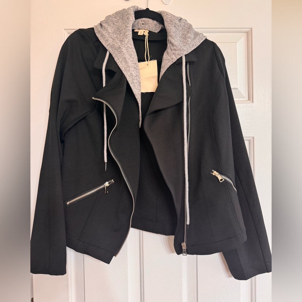 Hem & Thread Black and Gray Jacket